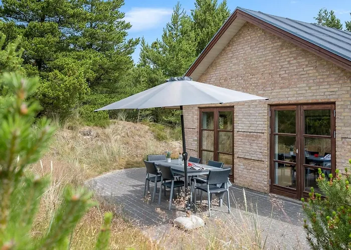 Thormar - 1-5km From The Sea By Interhome